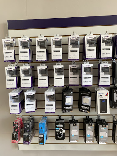 Cell Phone Store «MetroPCS Authorized Dealer», reviews and photos, 224 W Main St, Lebanon, TN 37807, USA