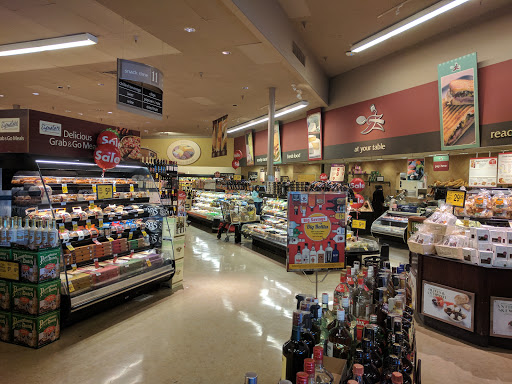 Grocery Store «Safeway», reviews and photos, 70 Cabrillo Hwy, Half Moon Bay, CA 94019, USA