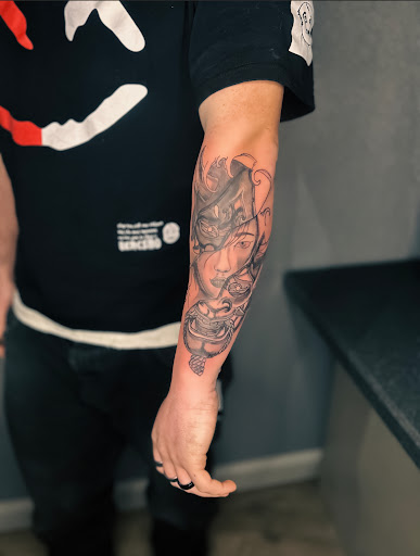 Find mom of 4 tattoo ideas for your next unique tattoo in Spirit Lake at Castaway tattoo