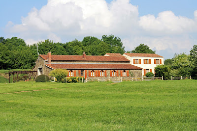 Hôtel-Restaurant Auberge de la Coudre à Pouzauges
