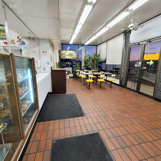 Bakery «Fresno Donut House», reviews and photos, 3145 N Blackstone Ave, Fresno, CA 93703, USA