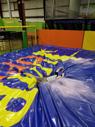 Recreation Center «Jump Off Trampoline Park & Fun Zone», reviews and photos, 280 Garfield Ave, Stratford, CT 06615, USA