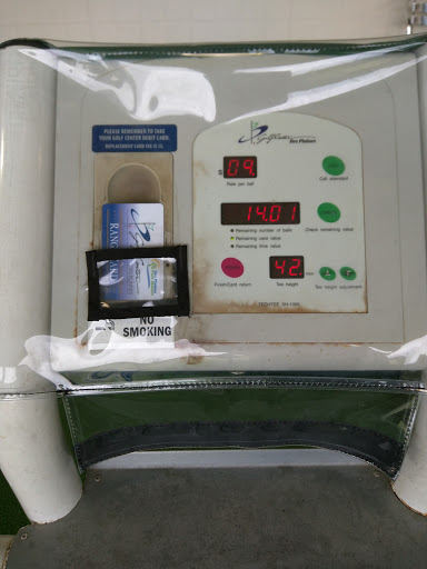 Golf Driving Range «Golf Center Des Plaines», reviews and photos, 353 N River Rd, Des Plaines, IL 60016, USA