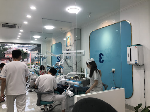 Af1qipmayvrhm7xqgqn 8zr8iqtdeejx26fffun7lyo0