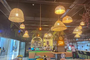 Yunion - Brunch Café & Bar image