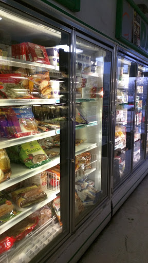 Grocery Store «Indian Bazar Greenwood IN», reviews and photos, 334 Emerson Avenue, Greenwood, IN 46143, USA