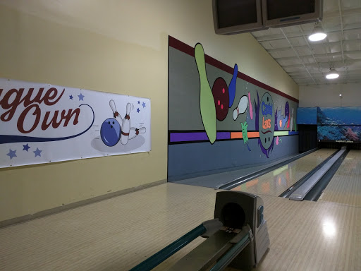 Bowling Alley «Capital Lanes», reviews and photos, 820 Capital Cir NE, Tallahassee, FL 32301, USA