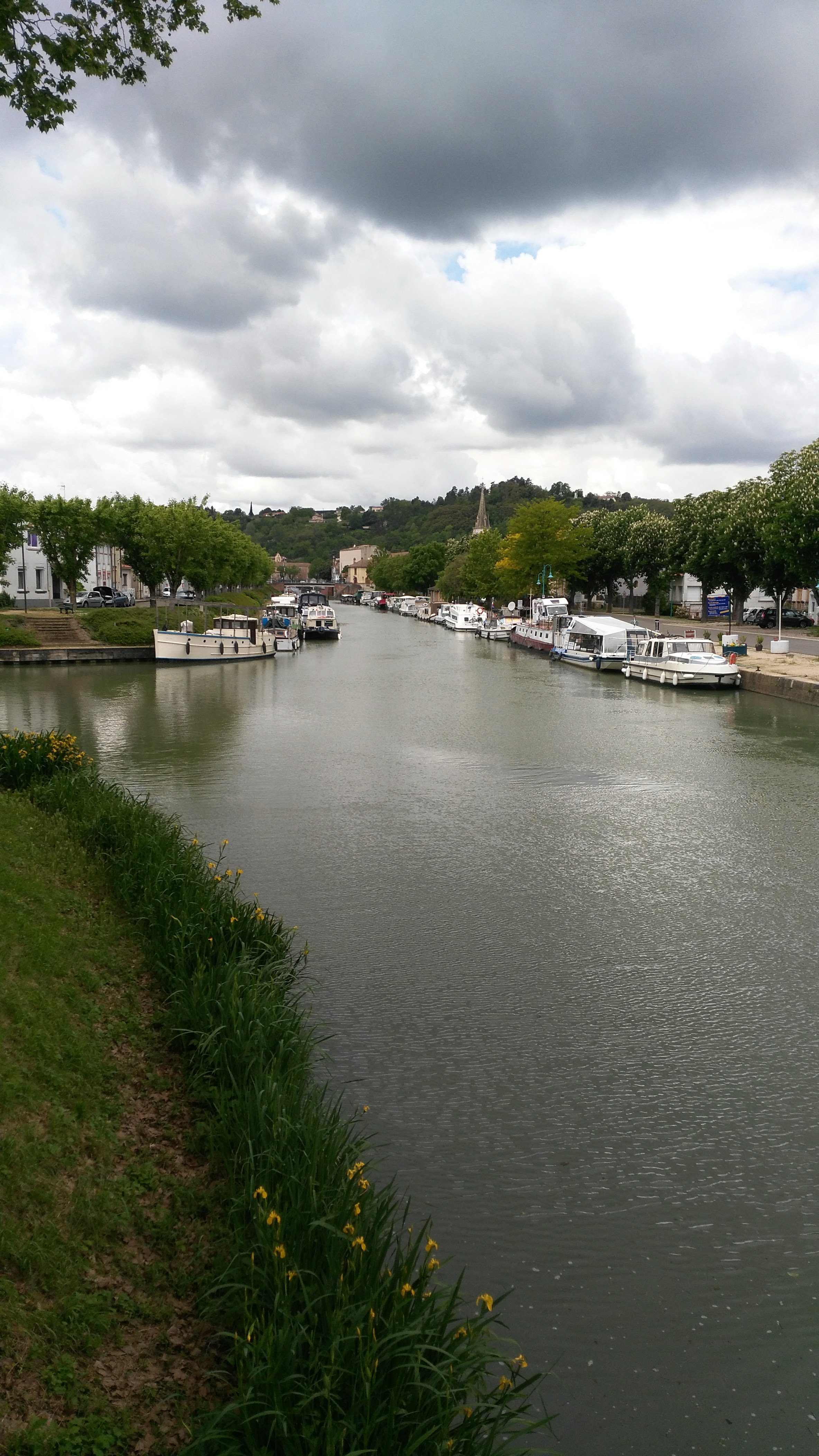 Photo n° 2 de l'avis de Onelys.e fait le 26/05/2018 à 06:30