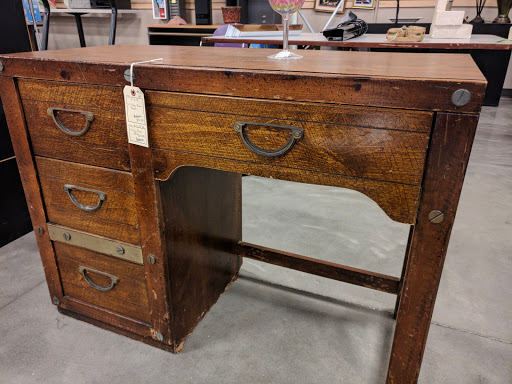 Thrift Store «The Salvation Army Family Store», reviews and photos, 3901 S University Ave Suite #8, Little Rock, AR 72204, USA