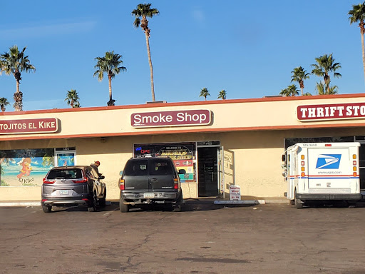 2 Way Smoke Shop, 7422 N 51st Ave, Glendale, AZ 85301, USA, 