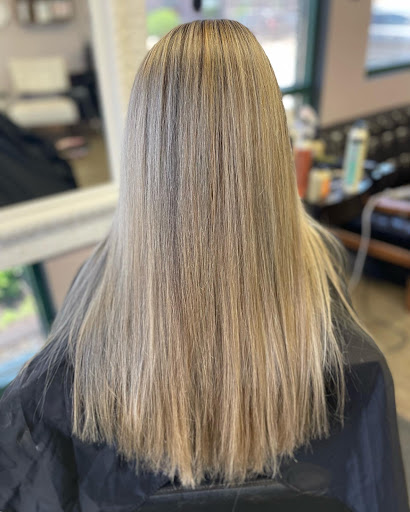 Hair Salon «Crave Salon», reviews and photos, 202 Blairs Ferry Rd NE, Cedar Rapids, IA 52402, USA