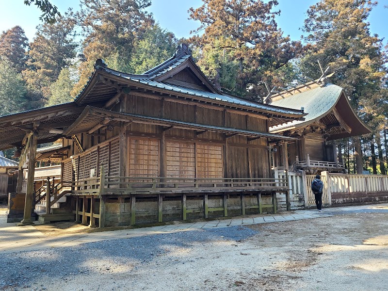 稲田神社 本殿