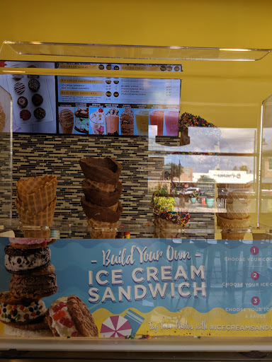 Dessert Shop «Nestle Toll House Cafe», reviews and photos, 1400 Shoal Creek #110, Lewisville, TX 75077, USA