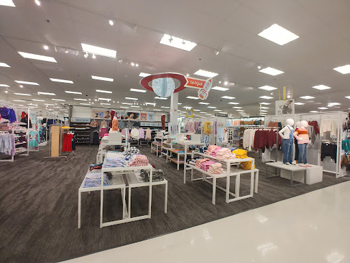 Department Store «Target», reviews and photos, 3500 East-West Hwy #1200, Hyattsville, MD 20782, USA