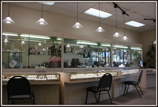 Jewelry Store «Jewelry World», reviews and photos, 26530 Bouquet Canyon Rd, Santa Clarita, CA 91350, USA