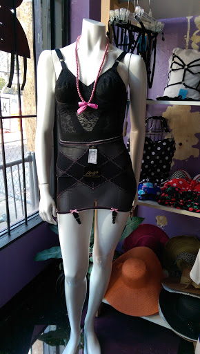 Lingerie Store «The Foundation: From Billie to Bettie», reviews and photos, 4831 SE Division St, Portland, OR 97206, USA