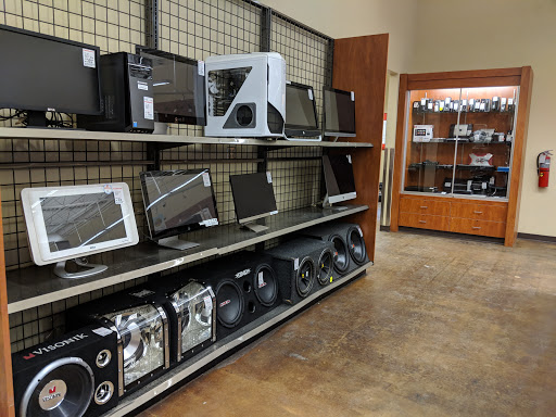 Pawn Shop «Pawn America», reviews and photos, 1715 Rice St, Roseville, MN 55113, USA