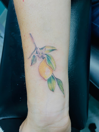 Explore compass rose tattoo ideas, creative tattoo ideas in Venice, available at The Beehive Tattoo Studio and Boutique