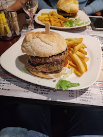 Hamburger du Restaurant américain Oncle Scott's Mondeville - n°18