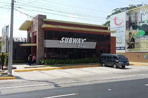 Subway Café image