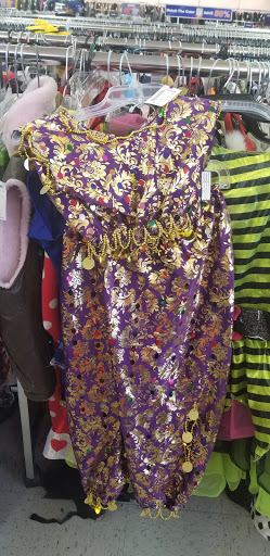 Shopping Mall «Southridge Shopping Center», reviews and photos, 1678 Beavercreek Rd, Oregon City, OR 97045, USA