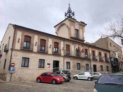 Ayuntamiento de Navahermosa. Pl. Constitución, 1, 45150 Navahermosa, Toledo, España