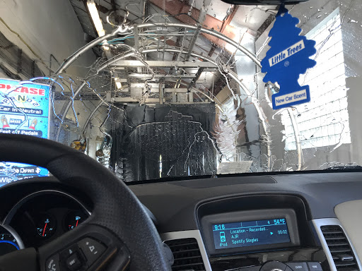 Car Wash «White Horse Auto Wash», reviews and photos, 15705 Jefferson Davis Hwy, Woodbridge, VA 22191, USA