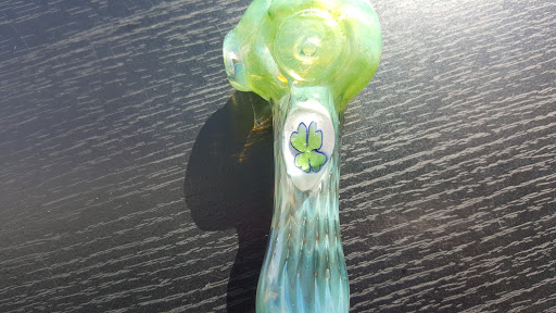 Tobacco Shop «Apparatus Smoke Shop», reviews and photos, 284 Cowesett Ave, West Warwick, RI 02893, USA