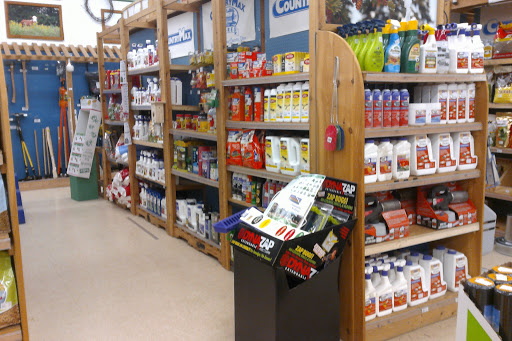 Pet Supply Store «CountryMax - Geneseo», reviews and photos, 4101 Lakeville Rd, Geneseo, NY 14454, USA