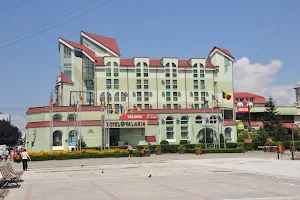 Hotel Valahia image