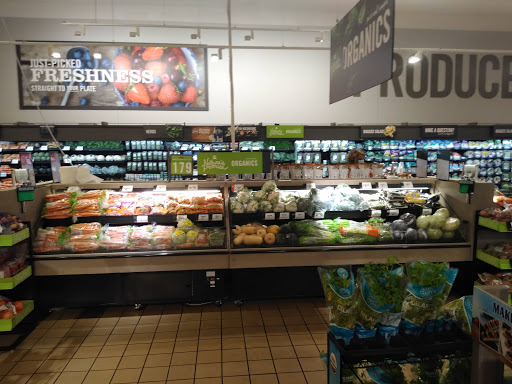 Grocery Store «Giant Food Stores», reviews and photos, 801 S 25th St, Easton, PA 18045, USA