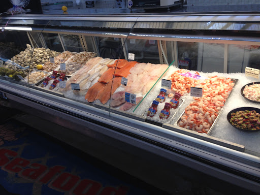 Grocery Store «Foodtown of Old Tappan», reviews and photos, 216 Old Tappan Rd, Old Tappan, NJ 07675, USA