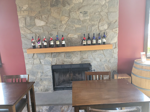 Vineyard «Catoctin Breeze Vineyard & Winery», reviews and photos, 15010 Roddy Rd, Thurmont, MD 21788, USA
