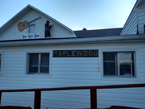 Maplewood Tavern image 3