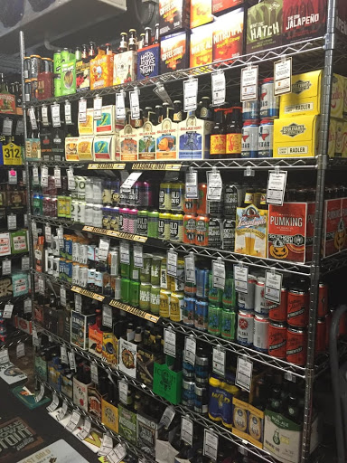 Convenience Store «Lone Star Beverages», reviews and photos, 3065 N Josey Ln #62, Carrollton, TX 75007, USA