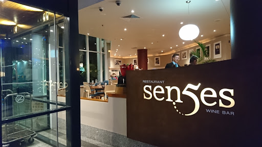 Sen5Es Restaurant