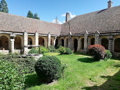 Prieuré de Vausse à Châtel-Gérard