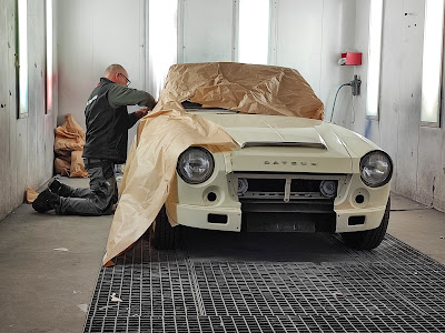 Garage Perron Old School Mecanic à La Haye-Pesnel