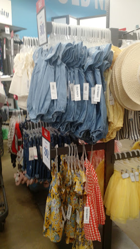 Clothing Store «Old Navy», reviews and photos, 4125 Riverdale Rd, South Ogden, UT 84405, USA