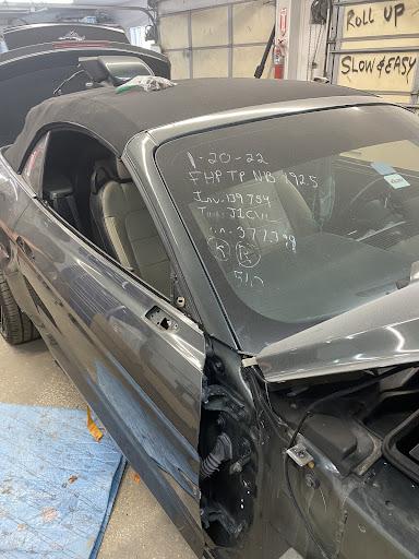 Auto Body Shop «Deland Collision Center», reviews and photos, 115 E Parkdale Ave, DeLand, FL 32724, USA