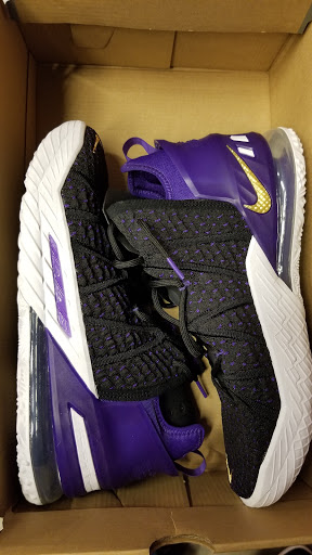 Clothing Store «Nike Factory Store», reviews and photos, 7105 Mills Civic Pkwy #140, West Des Moines, IA 50266, USA