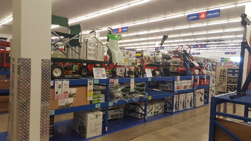 Hardware Store «Harbor Freight Tools», reviews and photos, 323 E Merritt Island Causeway, Merritt Island, FL 32952, USA