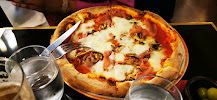 Pizza du Restaurant italien Re Di Napoli à Paris - n°17