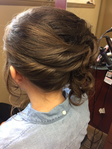 Beauty Salon «The Hair Experts Salon & Spa», reviews and photos, 4011 S Cleveland Massillon Rd, Norton, OH 44203, USA