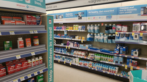 Drug Store «Walgreens», reviews and photos, 905 New Durham Rd, Edison, NJ 08817, USA