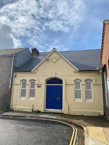 Isle of Wight Jame-e-Mosque Islamic Community Centre
