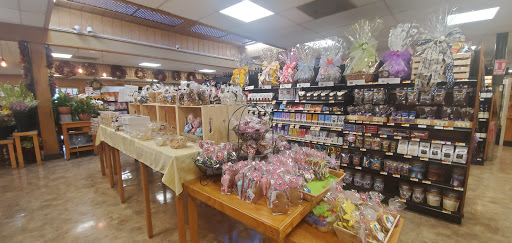 Grocery Store «Fruit Center Marketplace», reviews and photos, 79 Water St, Hingham, MA 02043, USA