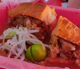 Tortas Ahogadas las Famosas photo