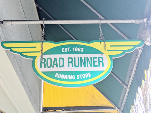Running Store «Road Runner Running Store», reviews and photos, 3002 W Cary St, Richmond, VA 23221, USA