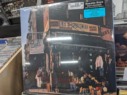 DVD Store «Vintage Stock», reviews and photos, 5351 NE Antioch Rd, Kansas City, MO 64119, USA